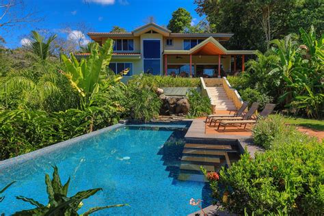 Houses in costa rica zillow - According to Frommer’s, there is no true rainy season in Aruba like there is at more lush vacation spots, such as Costa Rica. Aruba averages only 18 inches of rainfall a year, and while most of it does fall between October and January, show...
